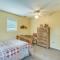 Duck and Bugs Cabin on Boone Lake with Boat Dock!