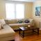 Walk to the beach! Two bedroom unit in the heart of Jax Beach