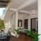 White Villa Hotel