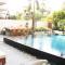 Private Pool Apt. Five Palm Jumeirah up to 6guest - Dubái