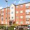 Central Retford 2 bed quiet apartment with parking - 雷特福德