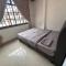Pelangi Indah 8 Rooms Corner Pool Table - 乌鲁地南