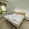 Apartamentos Bernat 3000