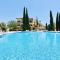 Beautiful Ground Floor Apartment BC02 - Lelantos, Theseus Village