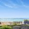 Superbe villa VUE SUR MER, 11 personnes à TREBEURDEN REF-669