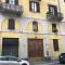 Yellow flat in Milan centre