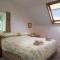 Garden Cottage Newcastle Emlyn