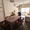 Center 2Br Apt w/ parking and 250m walk from beach