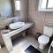 Center 2Br Apt w/ parking and 250m walk from beach