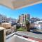 Center 2Br Apt w/ parking and 250m walk from beach