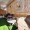 Center 2Br Apt w/ parking and 250m walk from beach