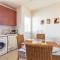 Warm Residence in the heart of the City Center - Balcony & view