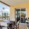 Warm Residence in the heart of the City Center - Balcony & view