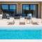 Luxury Villa Harmony with heated pool and seaview - Vrh