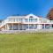 Island Bay Bungalow