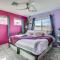 Luxe Henderson Retreat with Pool - 13 Mi to Strip! - لاس فيغاس