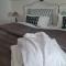 B&B Rosindell