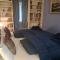 B&B Rosindell