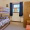 Beautiful Lakeside Holiday Home (6 Portinode Cottages)
