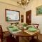 VISTA PLAZA - Exceptional Location