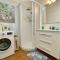 VISTA PLAZA - Exceptional Location