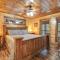 Broken Bow Cabin on 1 Acre with Hot Tub and Fire Pit! - Stephens Gap
