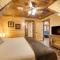 Broken Bow Cabin on 1 Acre with Hot Tub and Fire Pit! - Stephens Gap