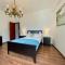 VISTA PLAZA - Exceptional Location