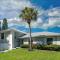 The Farm House! Spacious private pool home with grill and fully stocked kitchen! - 布雷登顿