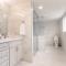 Buriens Top Unit with Spa-Inspired Bathroom
