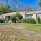 Spacious Retreat, 2 Miles to Tuskegee University - Tuskegee