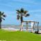 غرفه وصاله علوى منتجع بورتو سعيد A room and a hall, Porto Said Resort