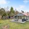Nice Home In Sjællands Odde With Wifi
