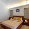 Edens Estate by StayVista - Featuring cozy rooms with a private pool, and modern interiors for a delightful stay