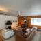 Top floor lakefront condo with Mountain Views!