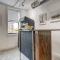 Lovely 2-Bedroom Unit in Springfield