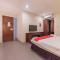 RedDoorz Plus @ Cipaganti Street 3