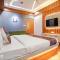 FabHotel Max