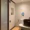 Mo rooms