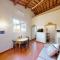 Santa Croce Historical Apartment