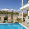 Diamond villas