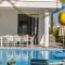 Diamond villas
