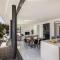 Diamond villas