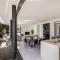 Diamond villas