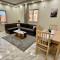 Family Apartment Near AUC - القاهرة