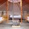 Yeruu lodge