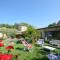 Luxury villa Colle dell’Asinello ,proprietari ,Price villa In esclusiva ed all inclusive area SPA h24 , Pool Heating 31 C , near ORVIETO
