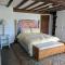 Chatham Family retreat:Tennis,water views&access!