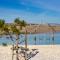 3 Bedroom Nice Apartment In Grizane