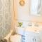 STUNNINGLY PERFECT Beach ALL NEW REMODEL Galore - لاغونا بيتش